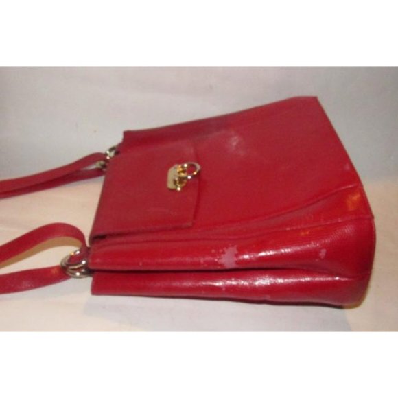 Focus Paris Xl Bucket Style Shoulder Red Lizard Texture Leather With Gold Accent - Picture 6 of 12